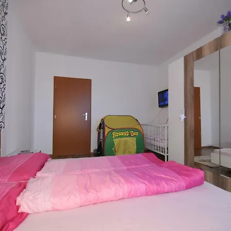 Tatry-nova Lesna Apartment
