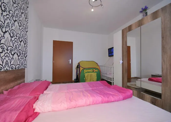Tatry-nova Lesna Apartment